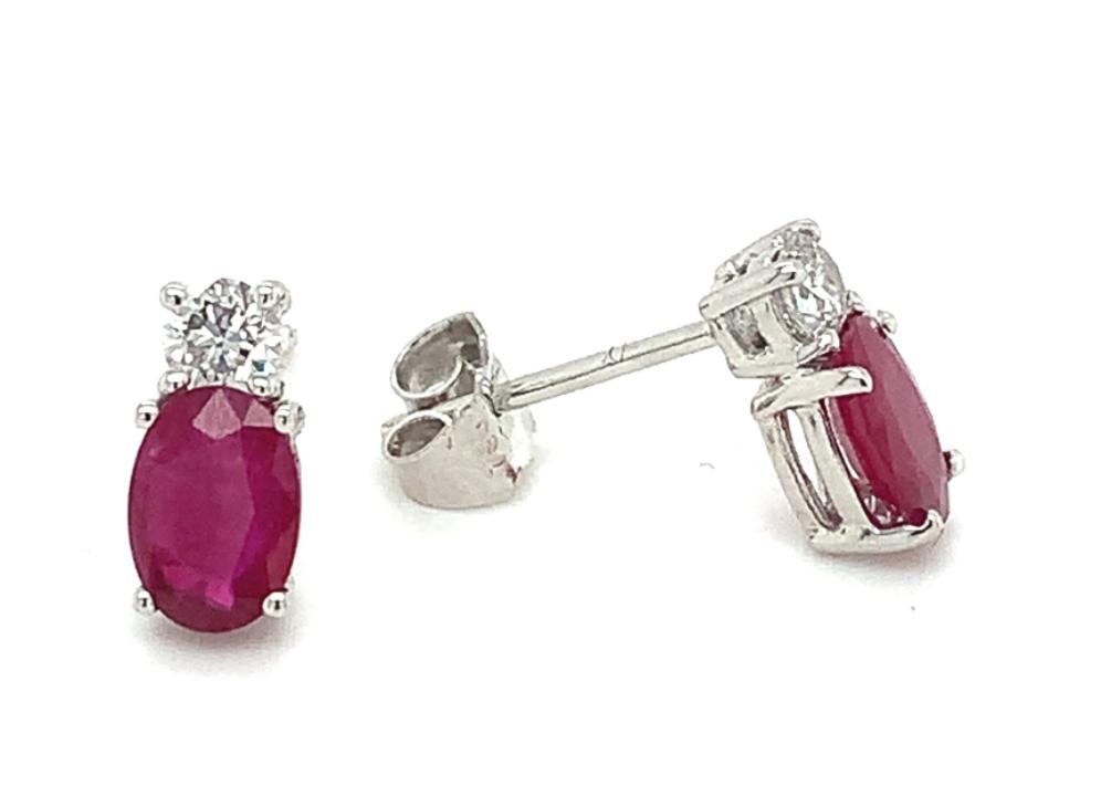 1.94ct ruby & diamond earrings set in 18kt white gold, G/H colour, SI clarity