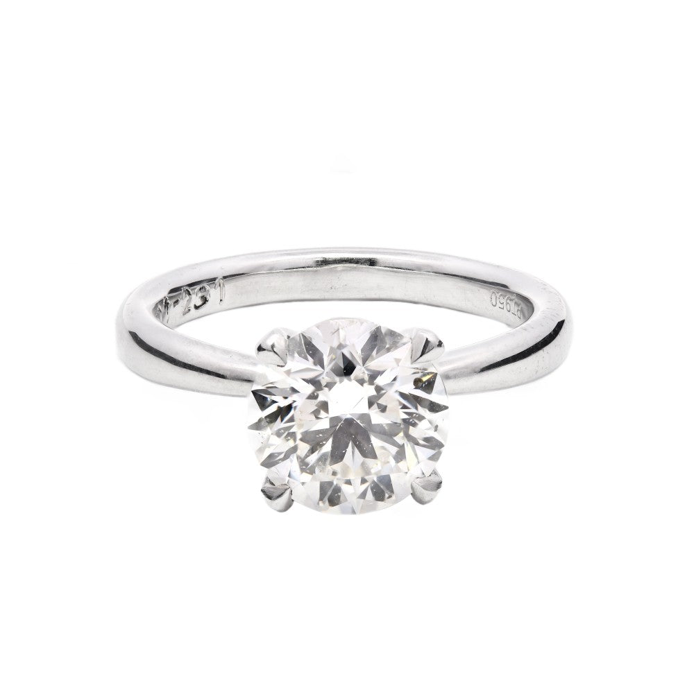 2.31ct round brilliant diamond engagement ring set in platinum, I colour, SI1 clarity, IGI certified