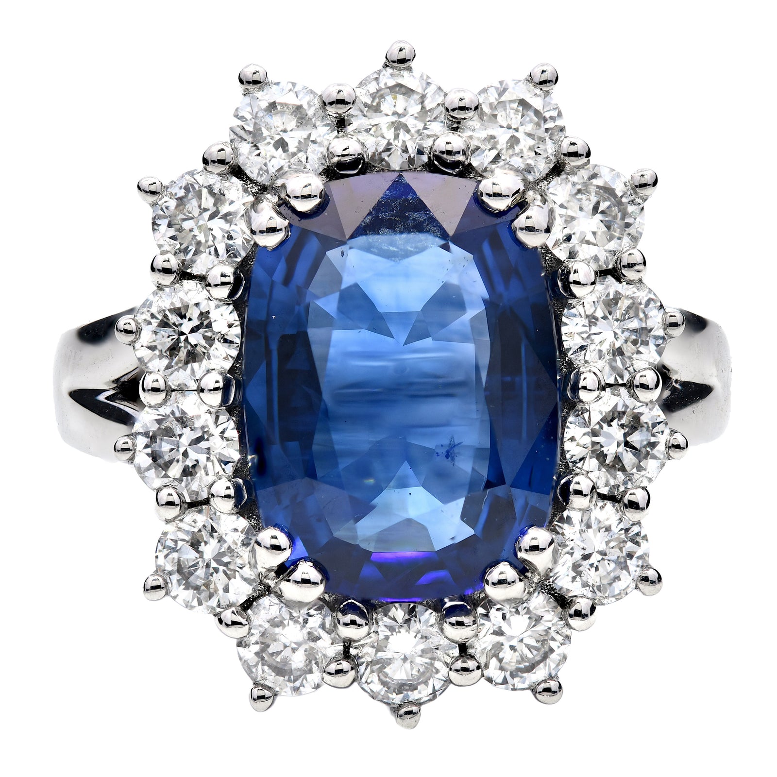 5.43ct blue sapphire & natural diamond engagement ring, oval cut, platinum. WGI certified