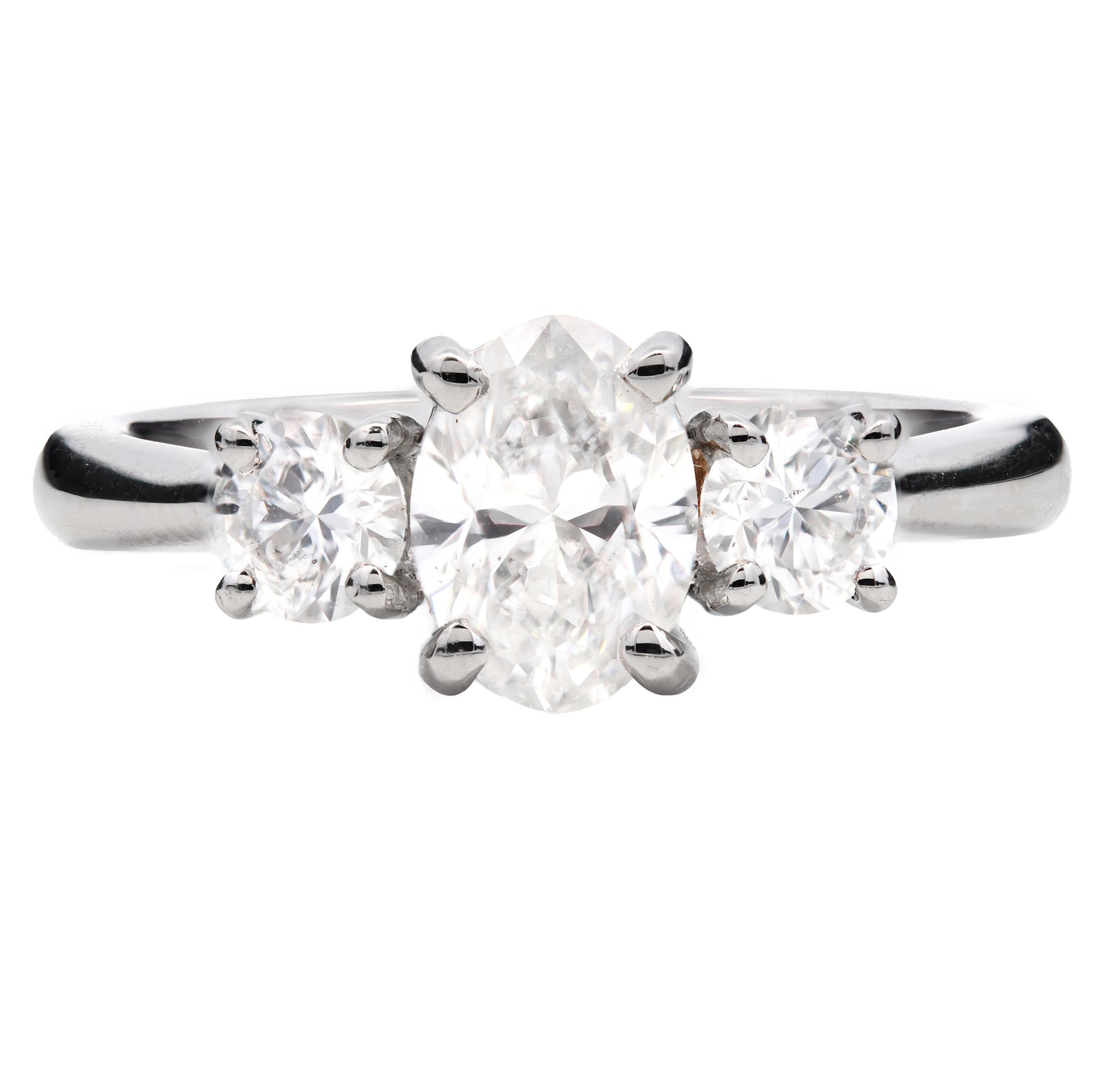 SOLD - 1.11ct natural diamond engagement ring, oval cut, F colour, SI1 clarity, GIA certified. Platinum
