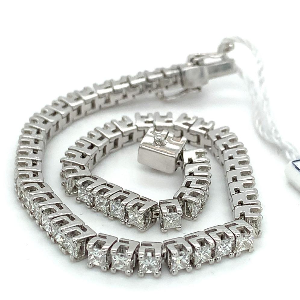 5.98ct princess cut diamond tennis bracelet,18kt white gold, G/H colour, SI clarity