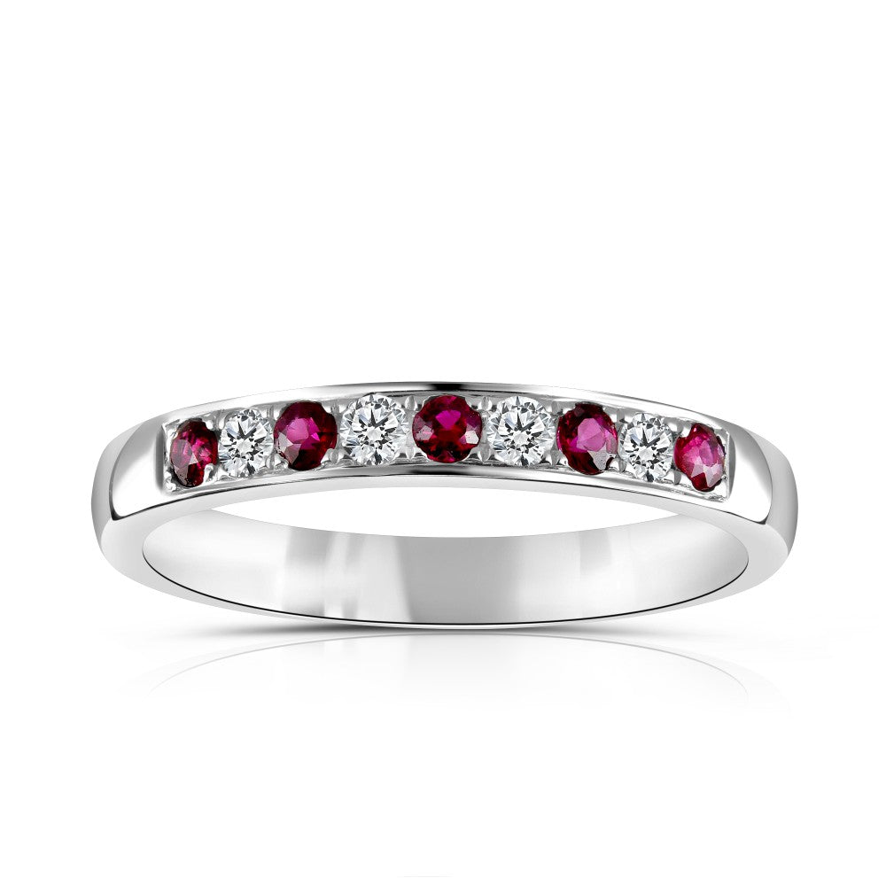 0.26ct ruby & diamond ring set in 18ct white gold