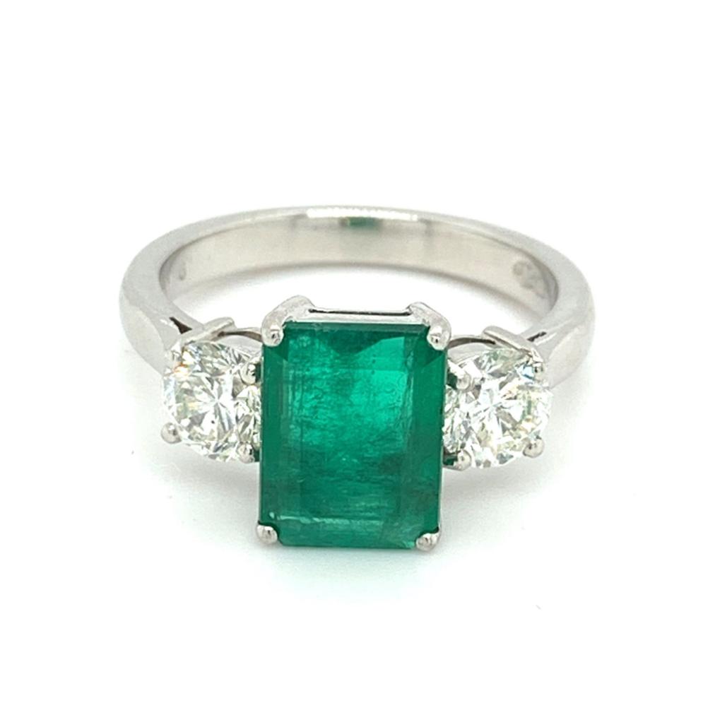 3.60ct emerald & diamond engagement ring, platinum, G/H colour, SI clarity