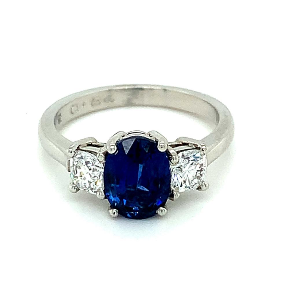 2.66ct sapphire & diamond engagement ring, platinum, G/H colour, SI clarity