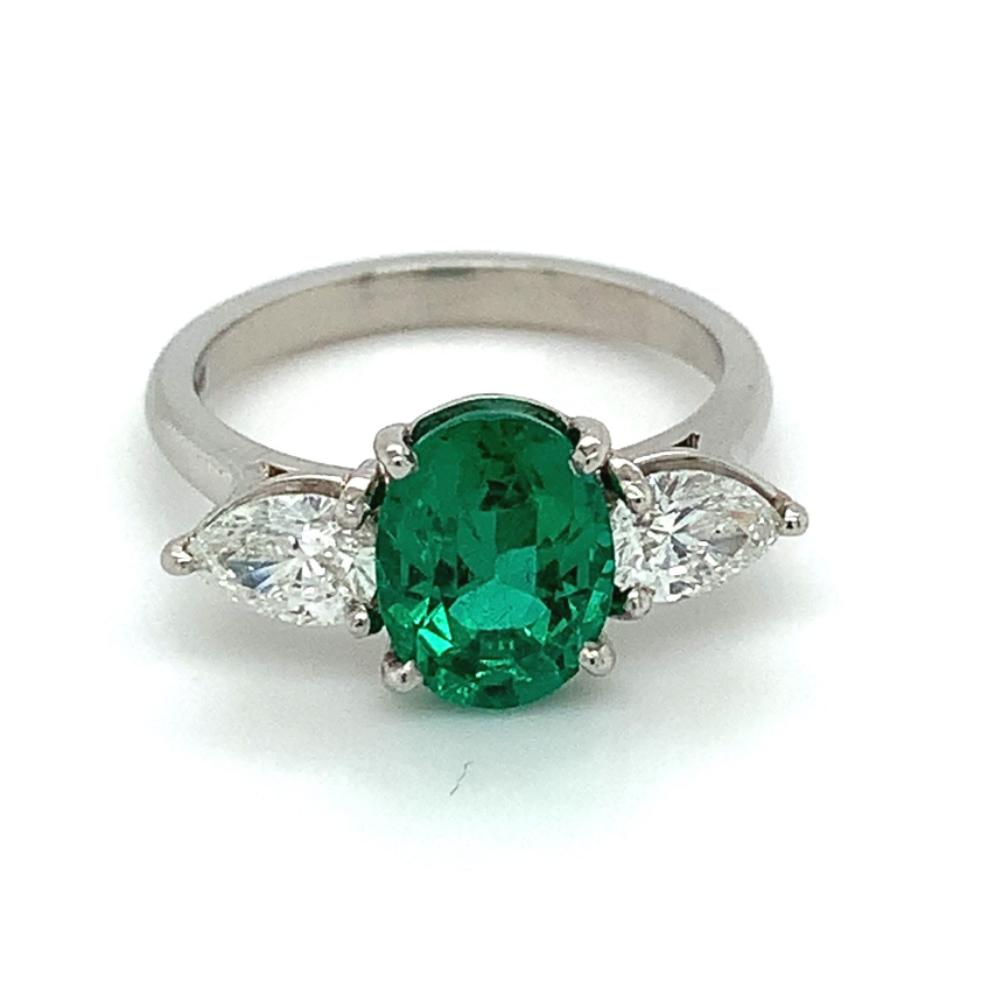 2.73ct emerald & diamond trilogy engagement ring, platinum, G/H colour, SI clarity