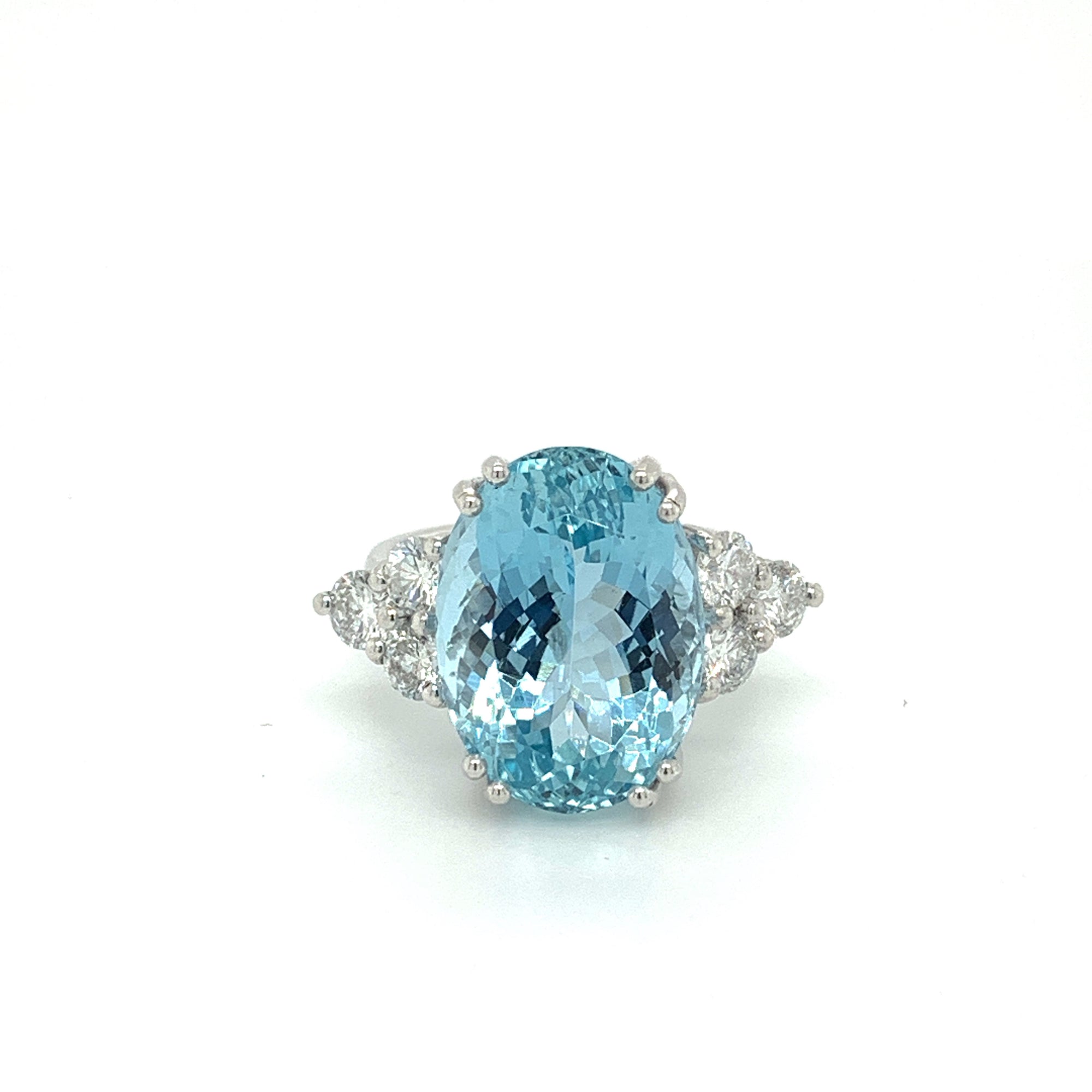5.84ct aquamarine & diamond cocktail ring, 18kt white gold, G/H colour, SI clarity