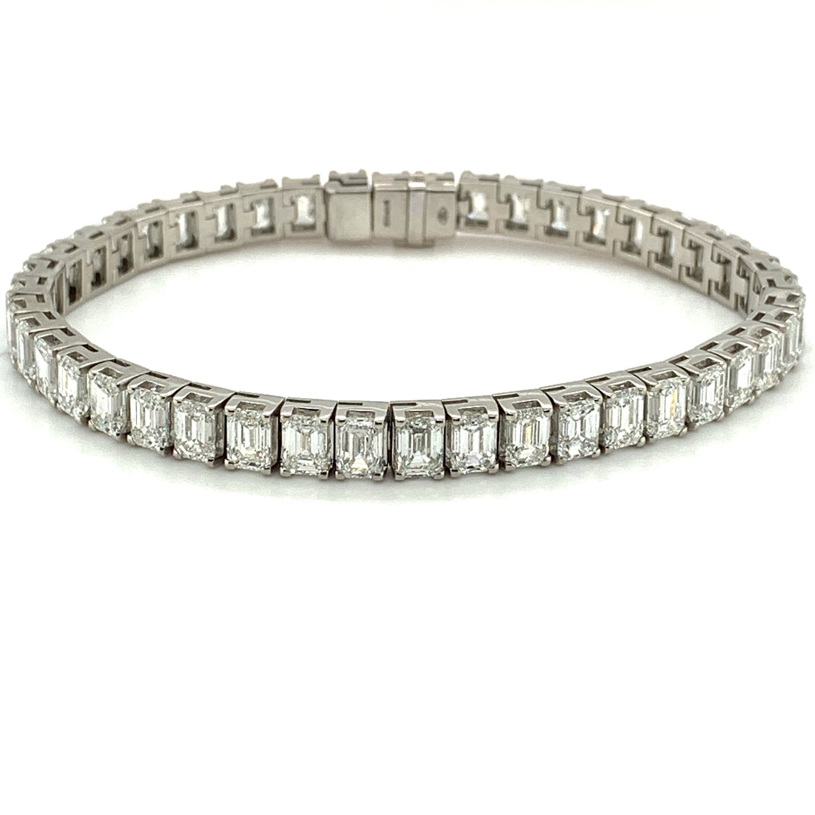 22.68ct emerald cut diamond tennis bracelet, platinum, G/H colour, SI clarity