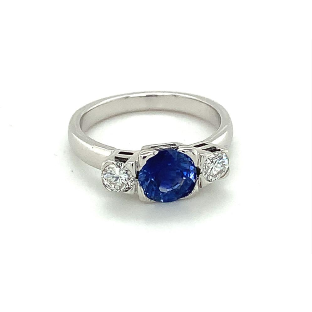 1.75ct sapphire & diamond trilogy engagement ring set in 18kt white gold