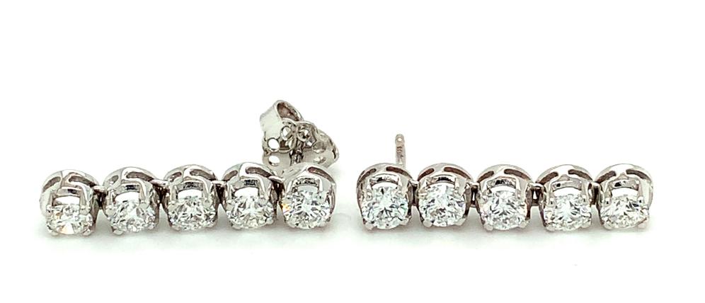 3.02ct 5 diamond drop earrings, 18kt white gold, G/H colour, SI clarity