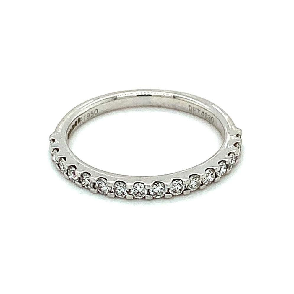 0.33ct round brilliant diamond half eternity ring, platinum, G colour, VS2 clarity