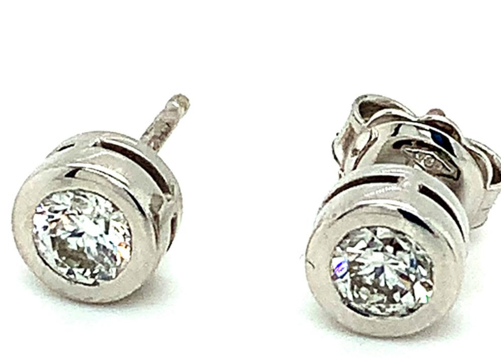0.80ct diamond rubover stud earrings, 18kt white gold, G/H colour, SI clarity