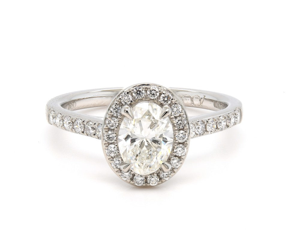 0.95ct natural diamond engagement ring, oval cut, G colour, SI2 clarity, GIA certified. Platinum