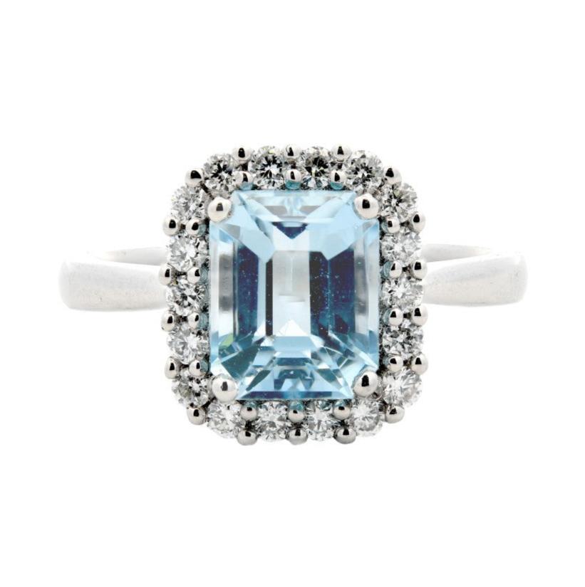 2.06ct aquamarine & diamond ring set in a platinum halo